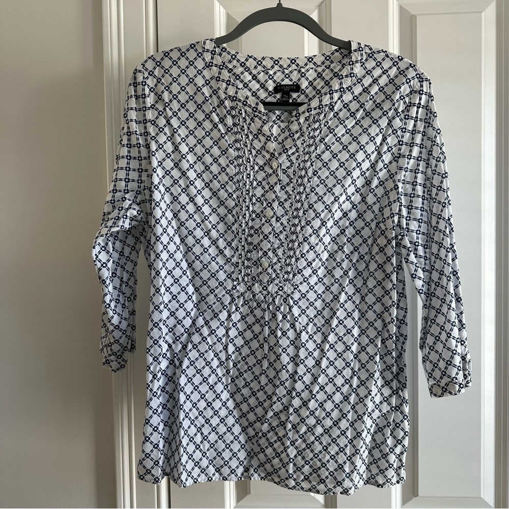 Talbots Navy White Geometric Pintuck Blouse XLP